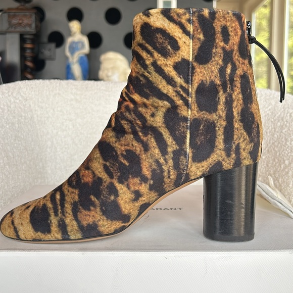 Isabel Marant Leopard Print Velvet Ankle Boots SZ 8 - Picture 5 of 13